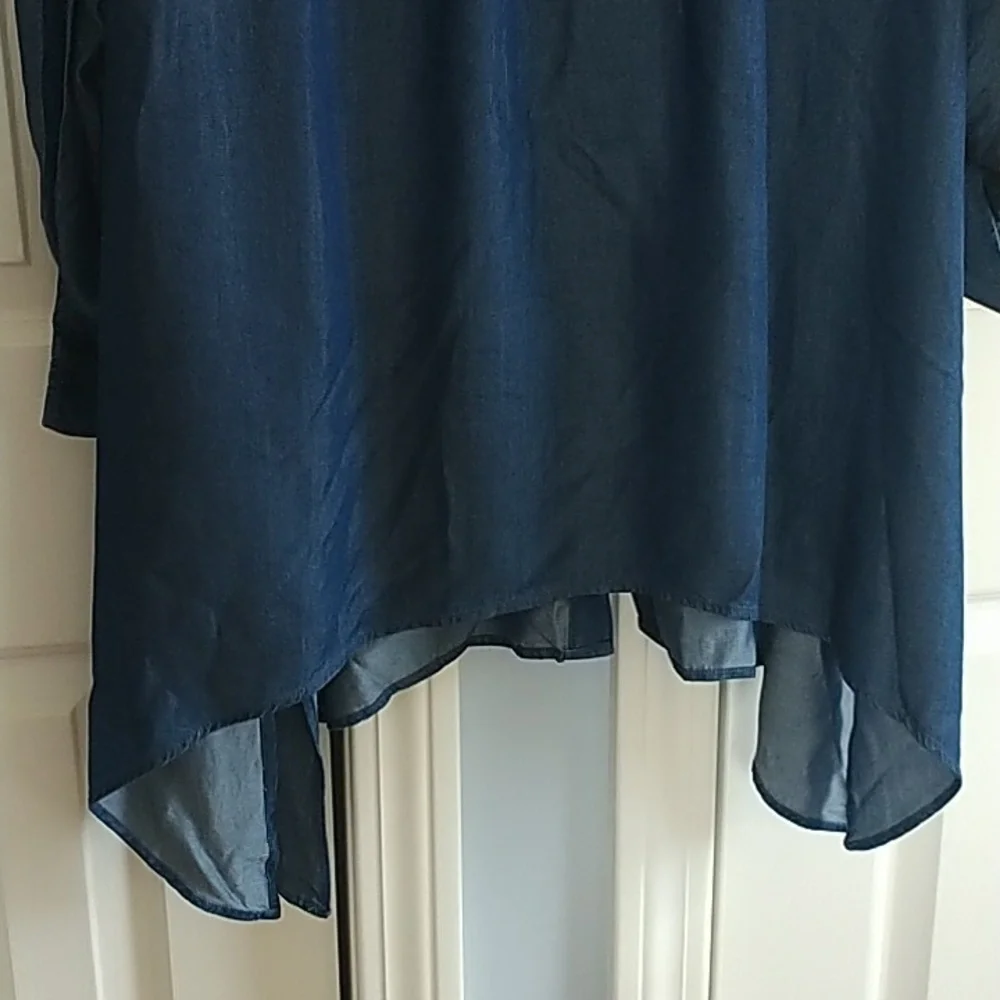 Zac & Rachel Woman's Shark Bite Hem Button Down Tunic Shirt 2X - Picture 5 of 14